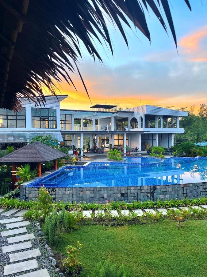 Vistapaloma Beach Resort Odiong Exteriér fotografie